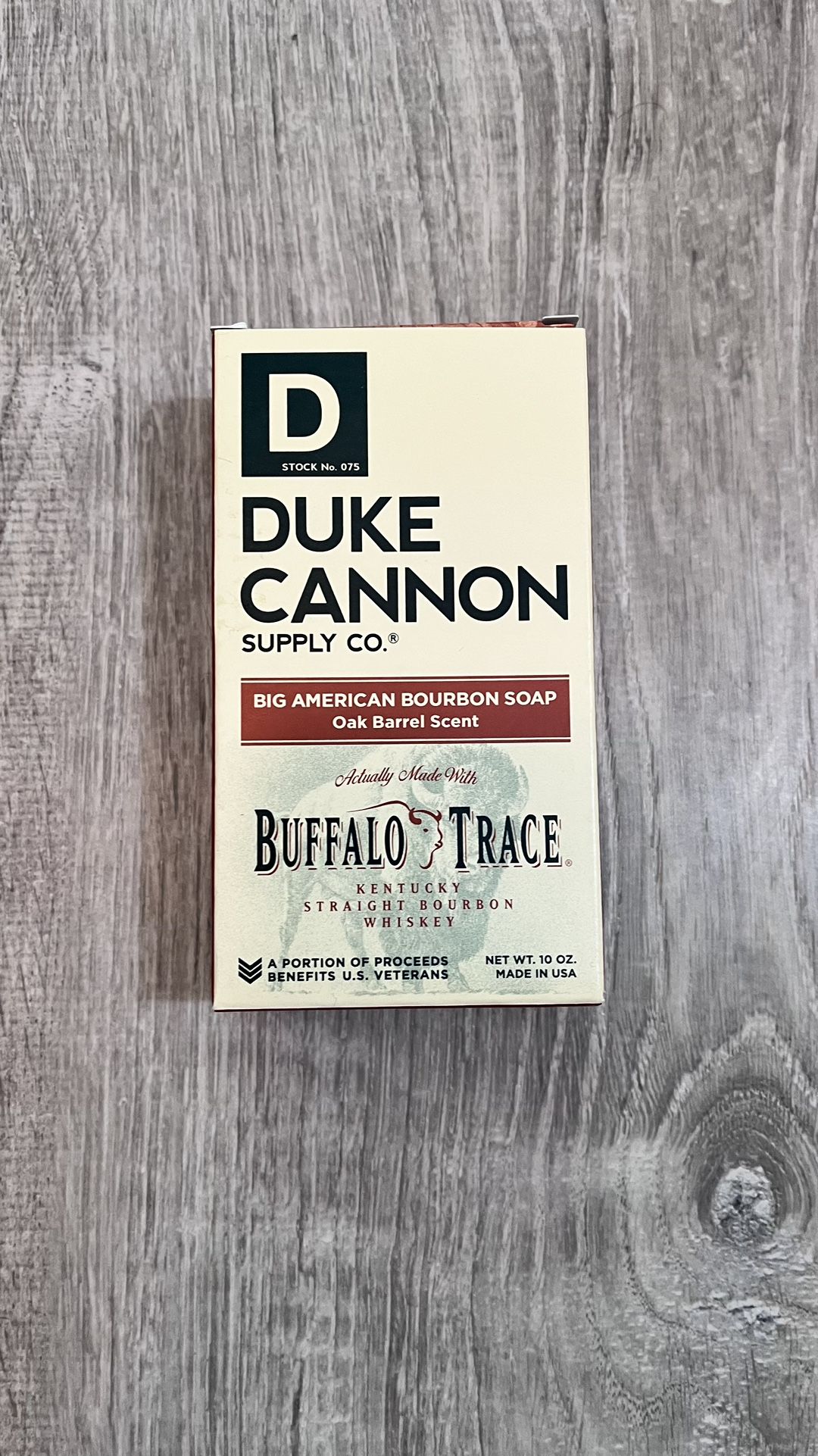 NWT! Duke Cannon Supply Co BIG 10 oz American Bar of Soap Men’s Oak Barrel Scent Stocking Stuffer