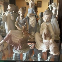 Lladro Porcelain Figurine Made In Spain 