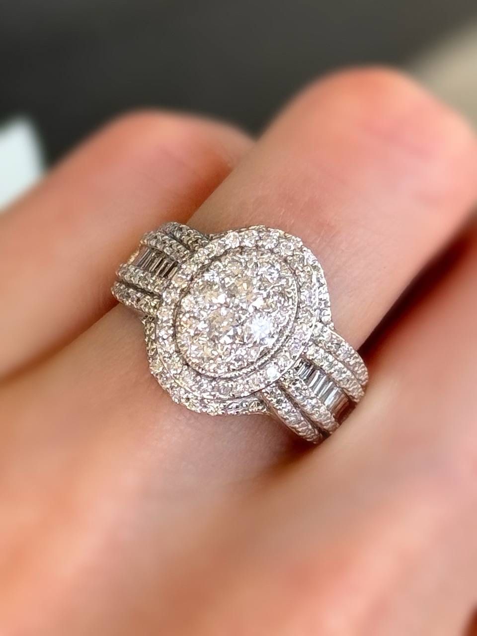 10K Solid White Gold 1.25CTW Natural Baguette & Round Diamond Fashion Engagement Ring Sz6