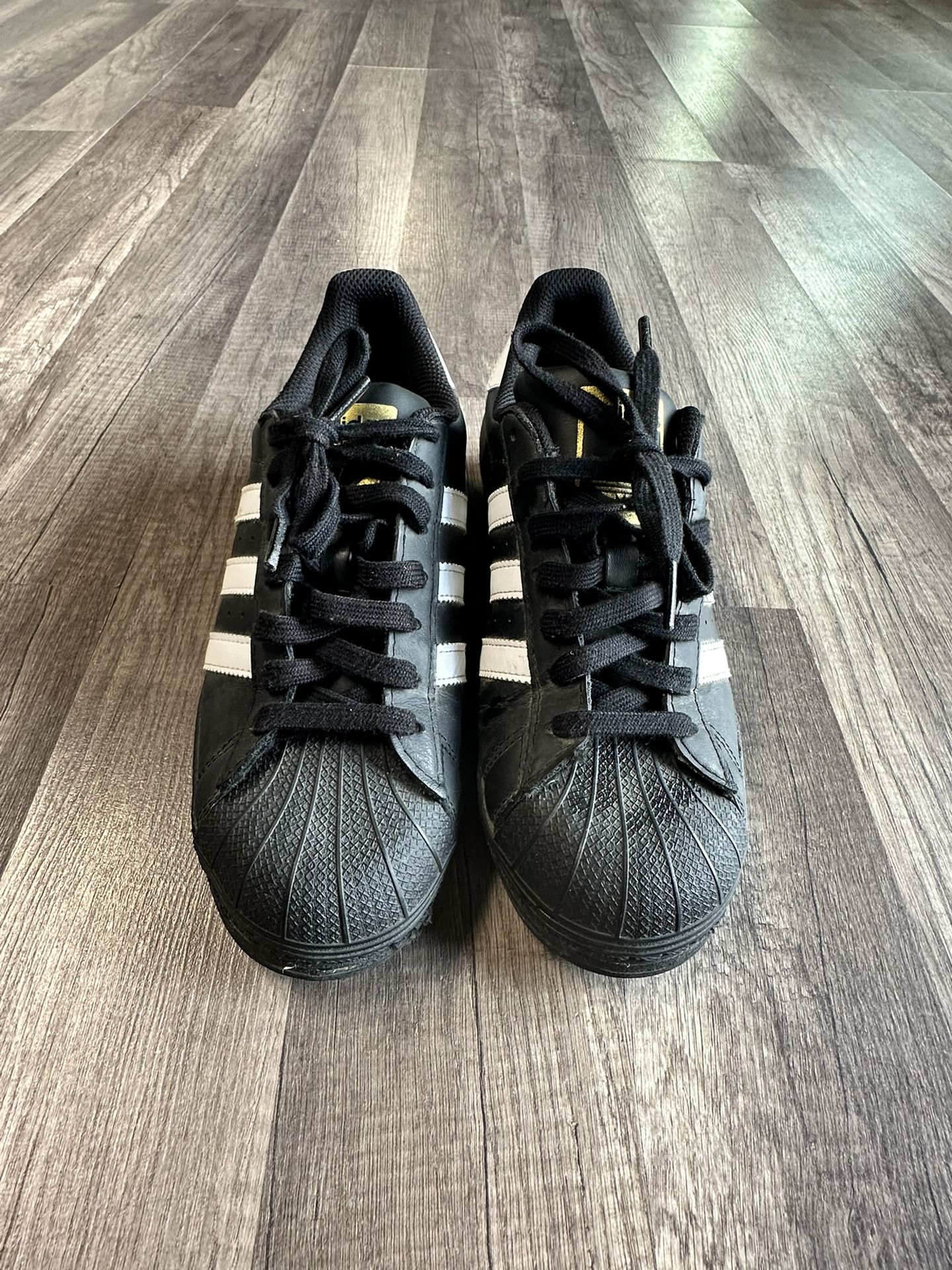 Adidas Superstar Women’s