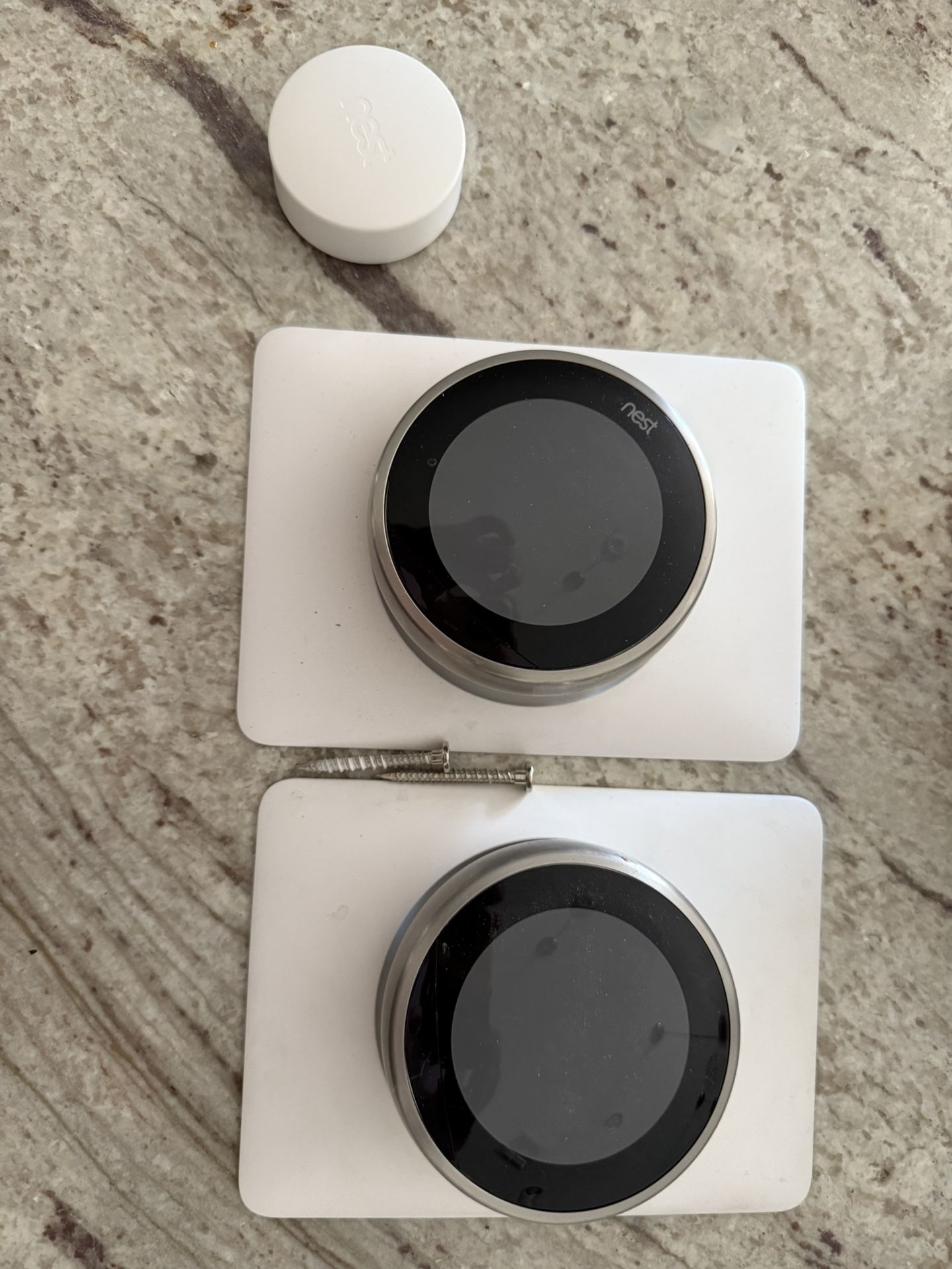 2 Nest Learning Thermostats W Room Temp Sensors