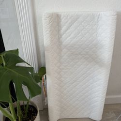 Summer by Ingenuity Contoured Changing Pad