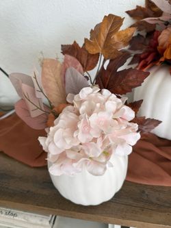 Thanksgiving Floral Arrangement 