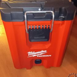 Milwaukee Tools And Packout Tool Box