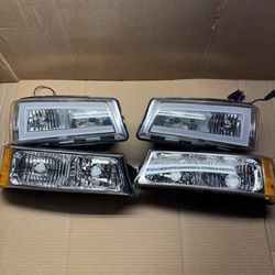 #68 FIT 2003-2006 Chevrolet Silverado 1500/2500/3500 Chevy Silverado Chrome Out led bar Halogen Headlight Head Lights Pair Set