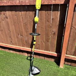 40V 15 in. Expand-It Cordless Battery Attachment Capable String Trimmer