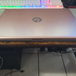 Hp 15.6  Touch Screen  8gb Ram 240 Ssd $300