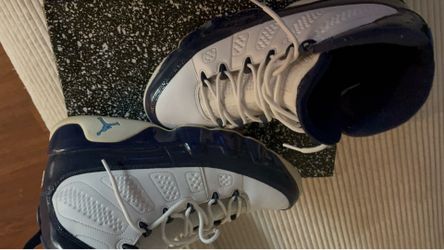 Air Jordan retro 9 “UNC”