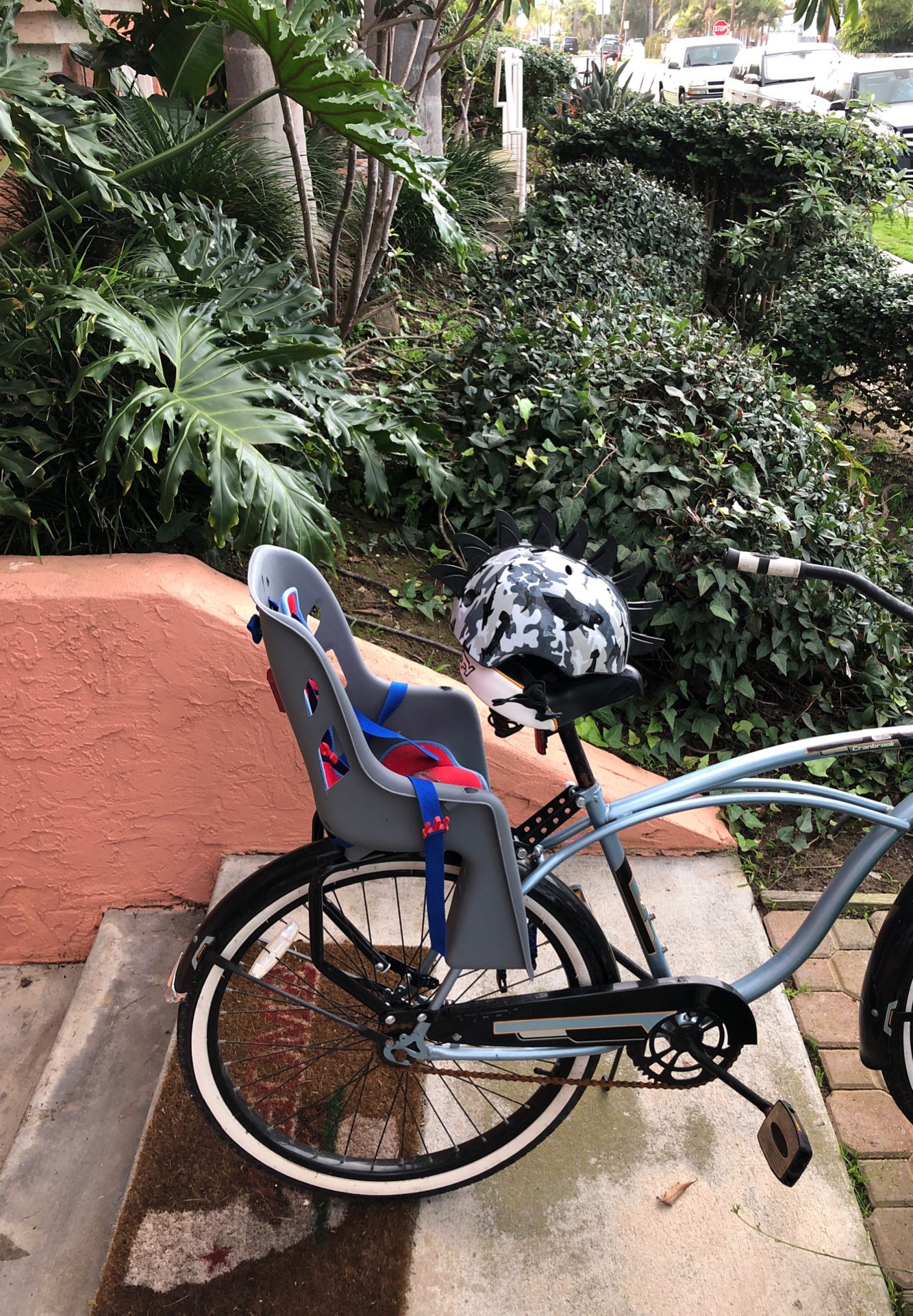 Bell Bike seat for kids, includes a small child’s helmet