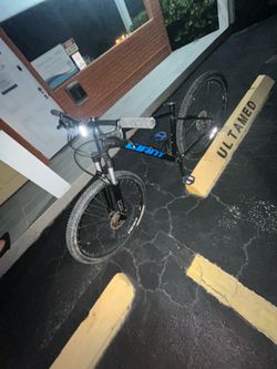 2022 Giant Talon 2022 $400 obo