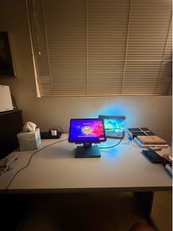 Apple iPad Pro M5 11-inch 256GB Excellent Condition + Accessories