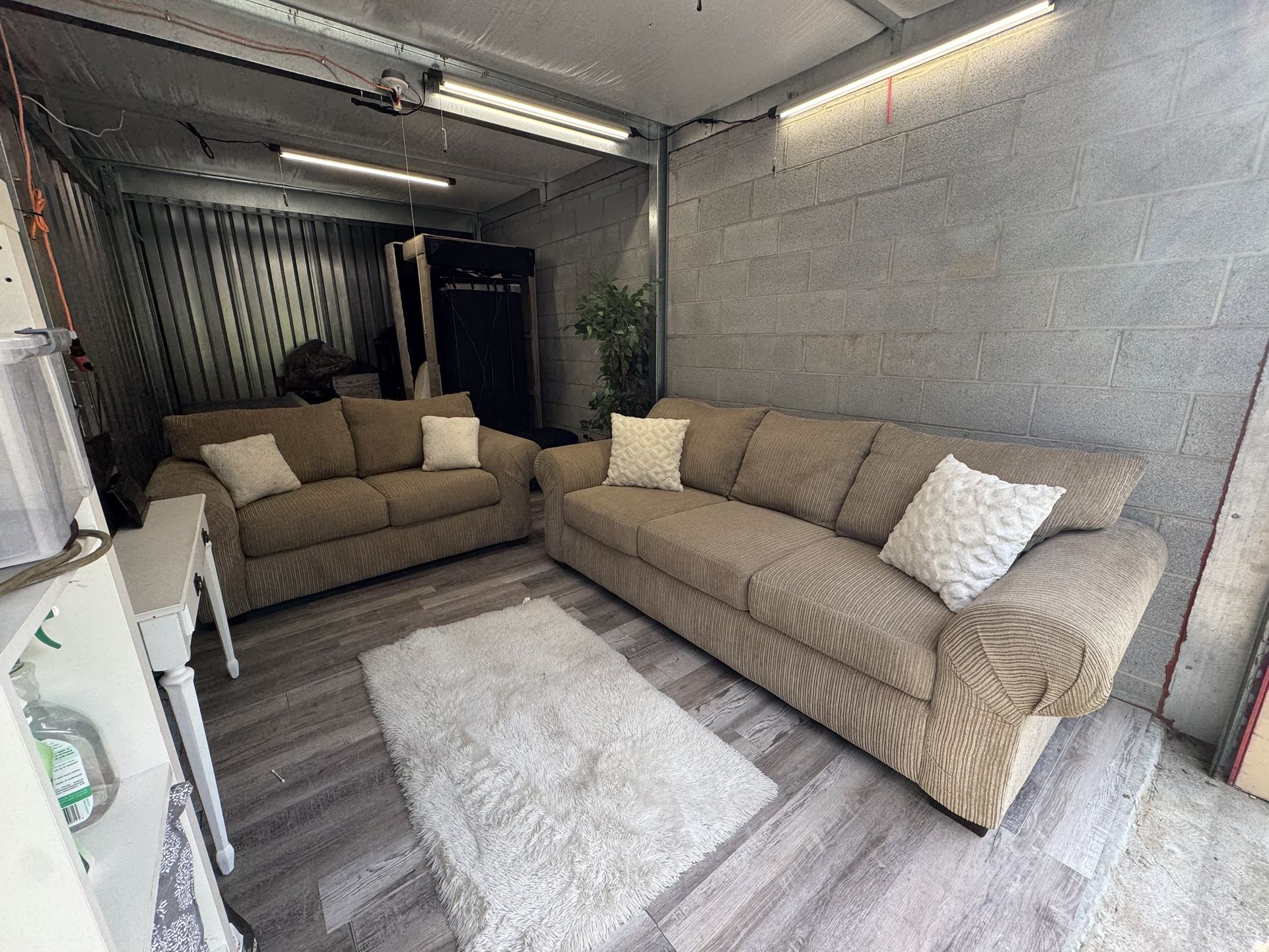 (Delivery) Couch and Loveseat Set