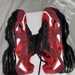 Puma Carnage Marvel Size 8.5 Pristine Condition !!!! 