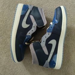 Air Jordan Retro 1 Mid Size 11.5 Men 