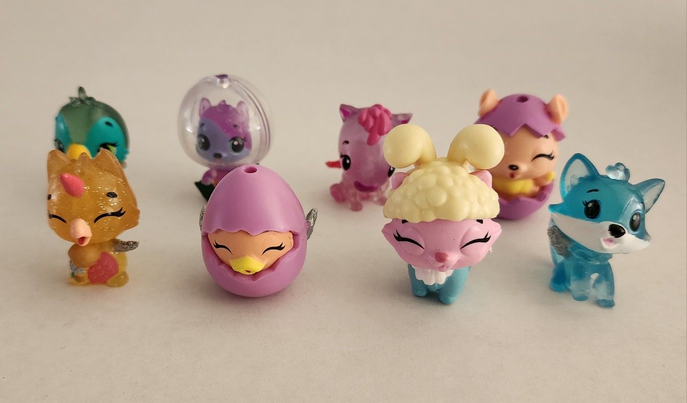 Hatchimals Lot With Accessories (As Pictued)