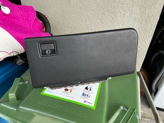 Camaro Glove Box ‘97-2002 Camaro