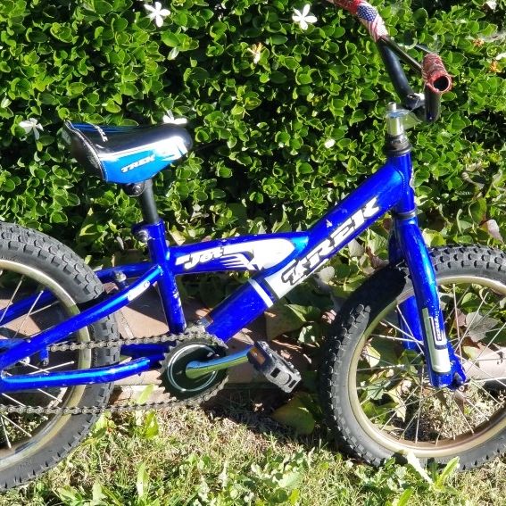 freestyle bicycle bmx Tracer Edge Beginner/Professional Bike 3.0 / Black meta-all Rolling on 29 x The Best Gear For Okuma Coldwater 
