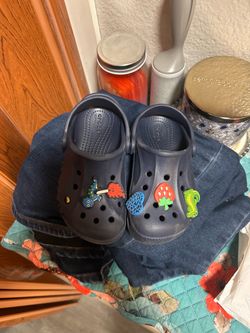 Kids crocs