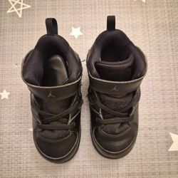 Air Jordan Kids Black Trainers