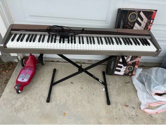 Vintage Casio Keyboard