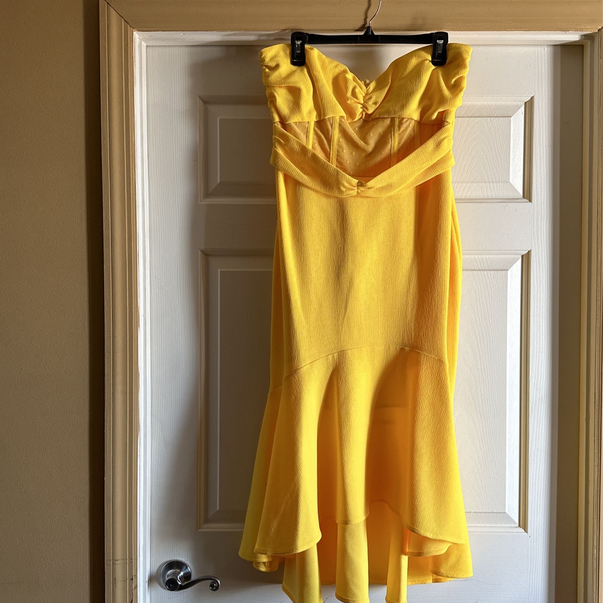 Strapless Yellow Casual Dress