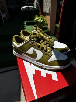 Nike Dunk Olive