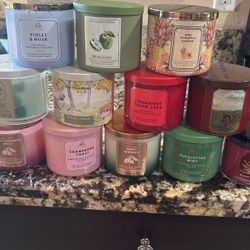 Bath and body  candle 🌸