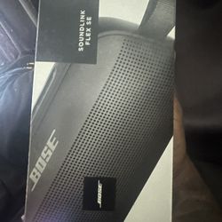 Bose Sound link Flex SE Brand New 