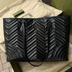 Authentic Gucci GG Marmont Large Chevron Shopper Tote – Black