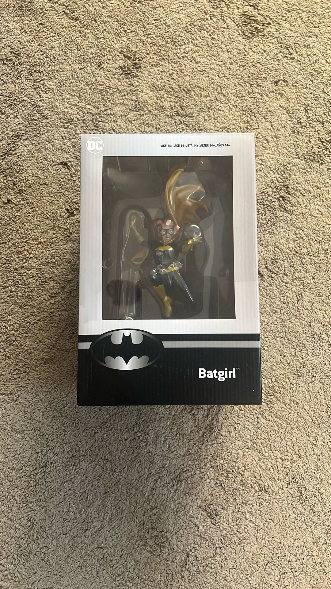 Thinkgeek Batgirl Figurine/statue