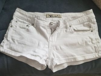 JR GIRLS SIZE 3 WET SEAL SHORTS