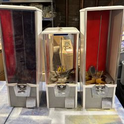 Three 2in Capsules Machines Northwestern Vending 