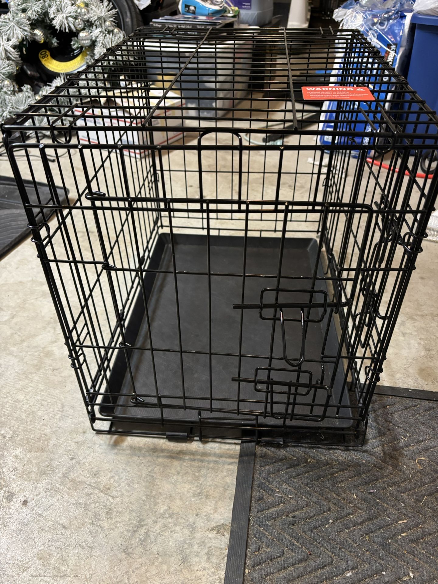 DOG CRATE 