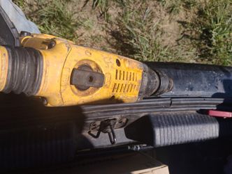 DeWalt Heavy Duty Hammer Drill