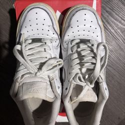 Nike Air Force 1 Size 6