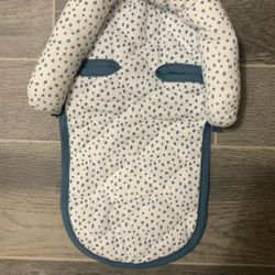Newborn Carseat Head Support