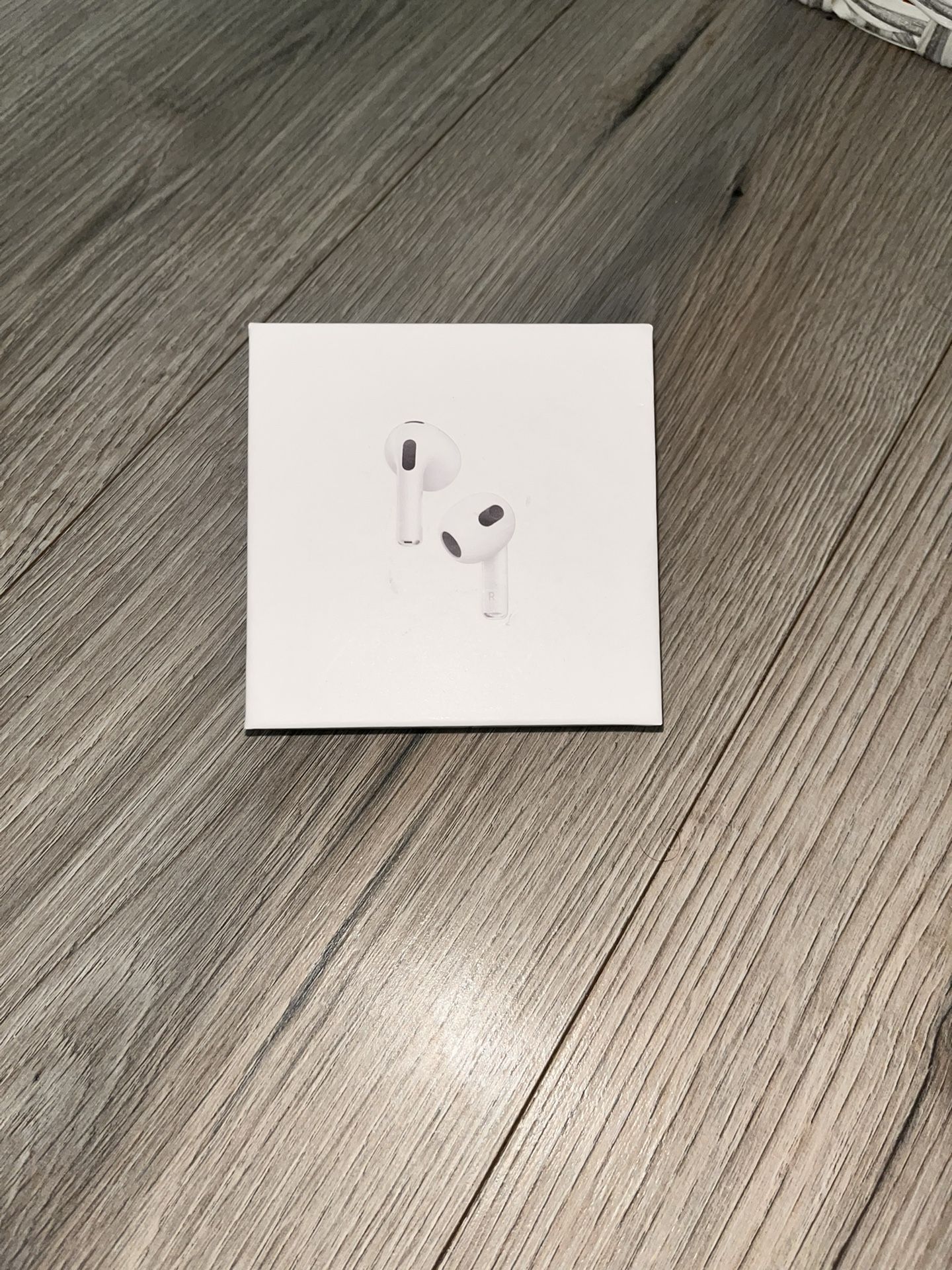 AirPods Gen 3