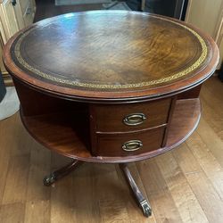 Duncan & Phyfe Antique Round Turning Table 