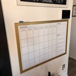 Wall Calendar Whiteboard with markers!