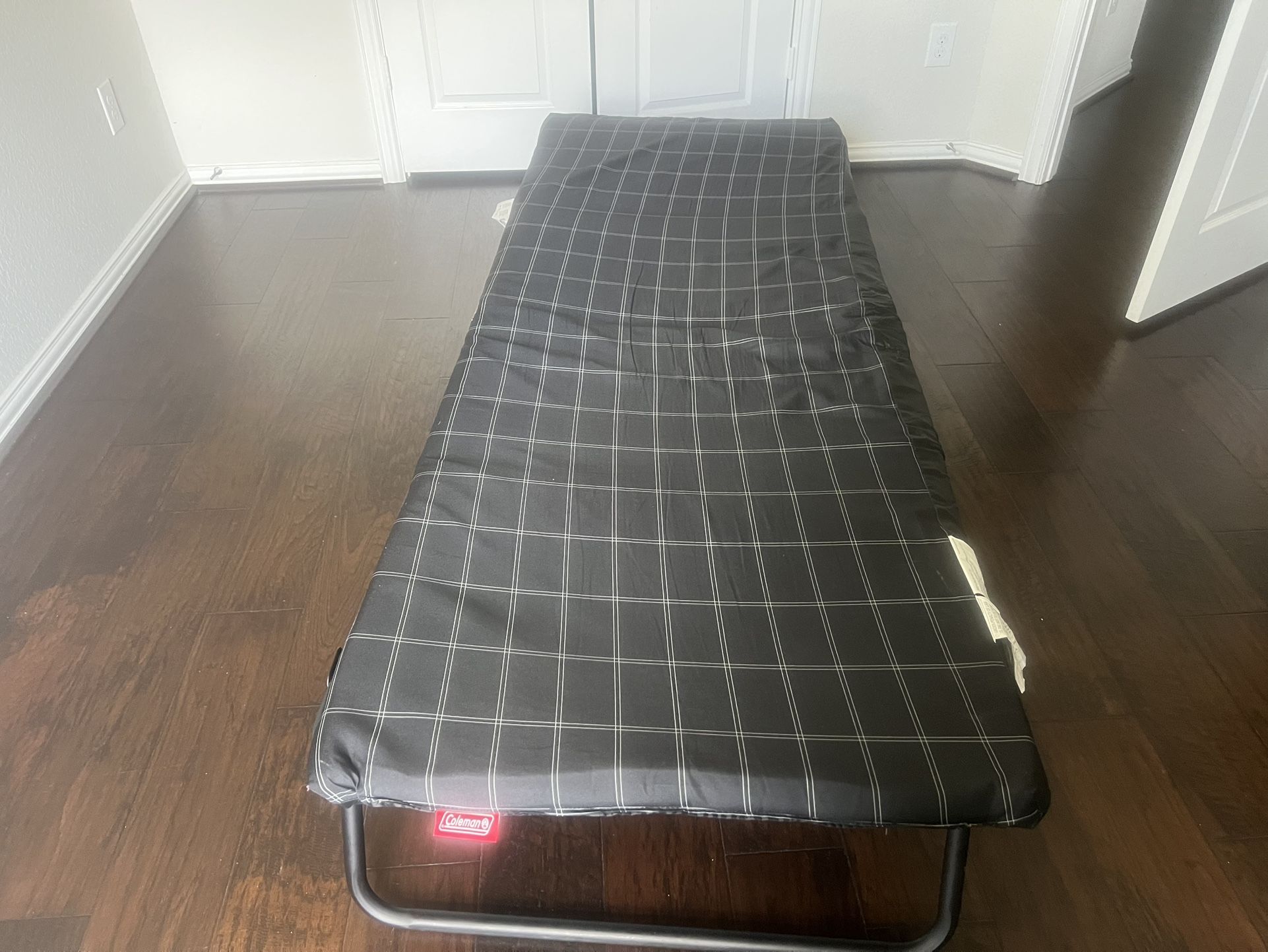 Coleman ComfortSmart Deluxe Cot