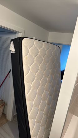 Queen Bed