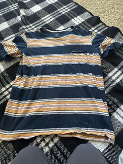 Men’s large shirt