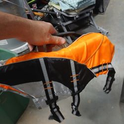 Dog Life Jacket Size Med.