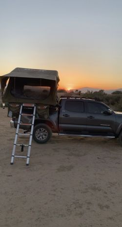 23Zero Rooftops Tent With Cover