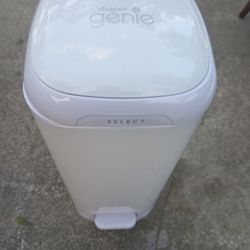 White Stainless Steel Diaper Genie Select