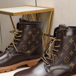 Chossure De Marque Luis Viton