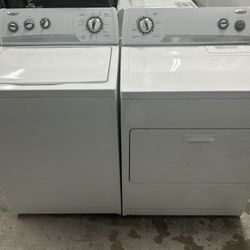 Matching Super Capacity Washer Dryer Set 