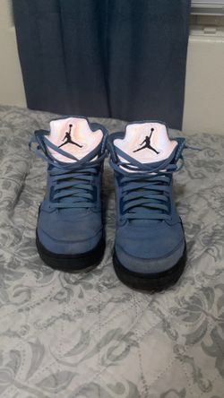 Jordan 5 Unc