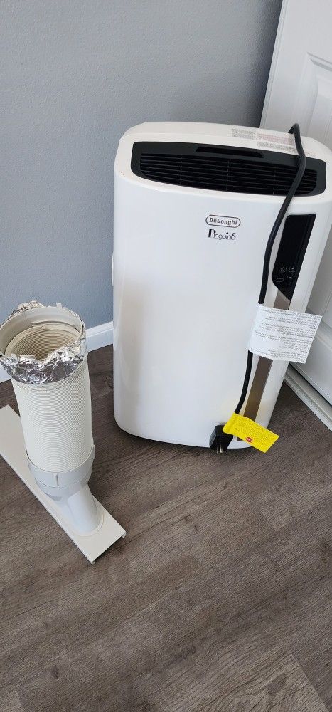 Pinguino Air Conditioner