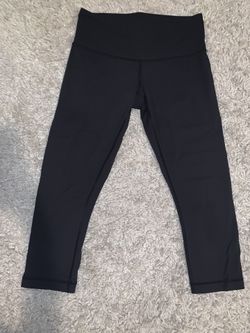 Lululemon leggings black size 4